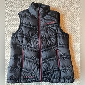 *RARE* Kuiu Women’s Down Vest M